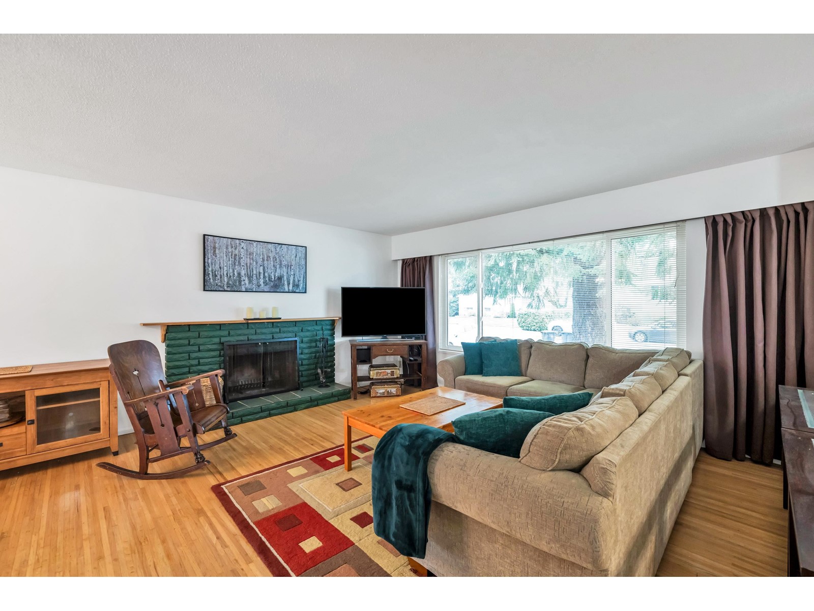 9703 129 Street, Surrey, British Columbia  V3T 3G3 - Photo 2 - R2981625