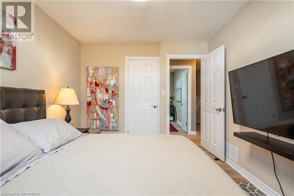 84 Sandra Crescent, Grimsby, Ontario  L3M 4Y7 - Photo 16 - 40710136