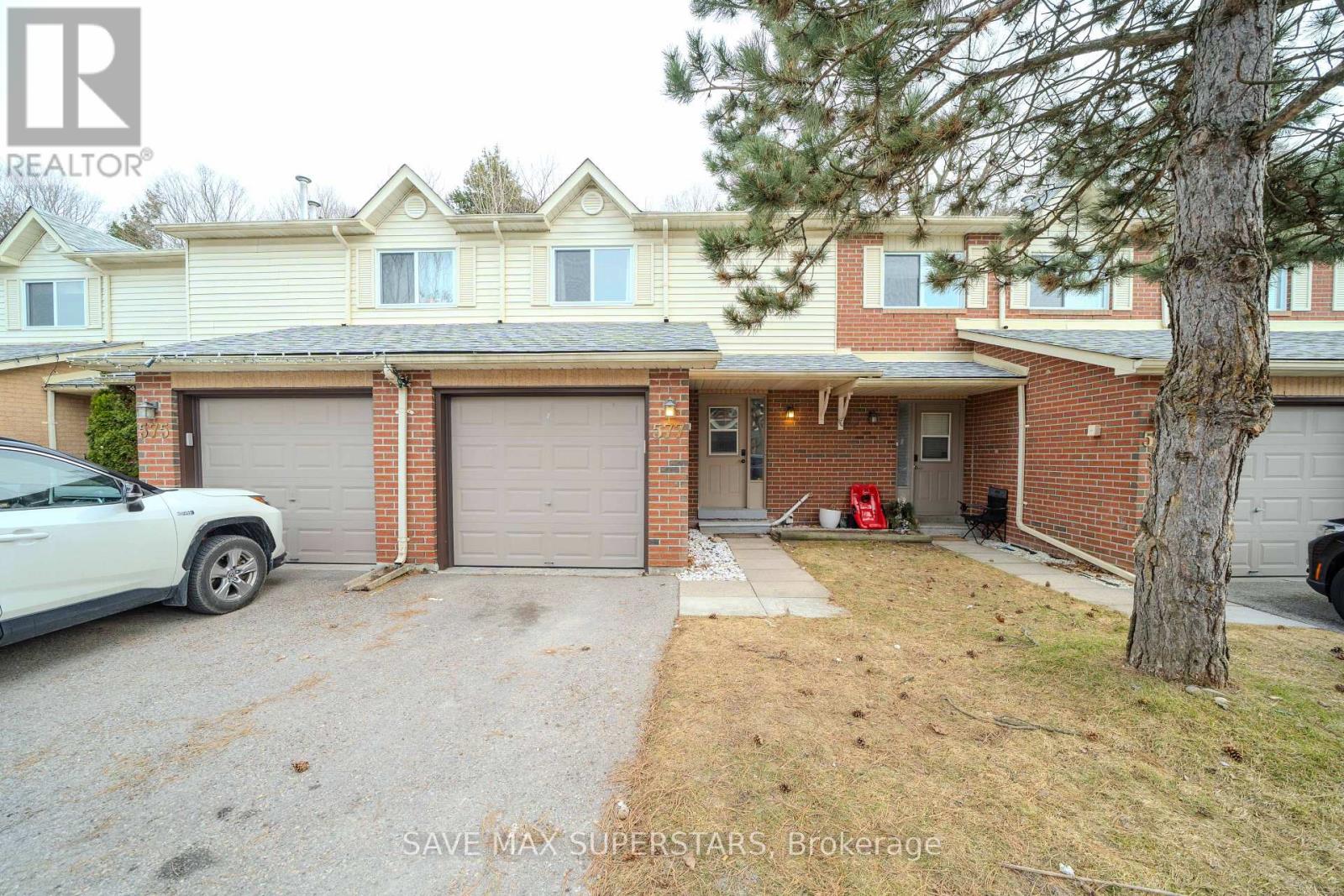 Property at 577 JACK GILES CIRCLE image 3
