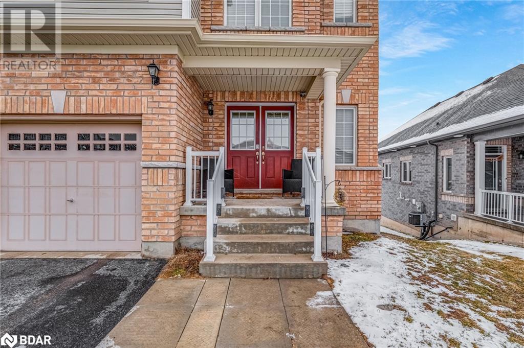 135 Isabella Drive, Orillia, Ontario  L3V 8K7 - Photo 2 - 40709770