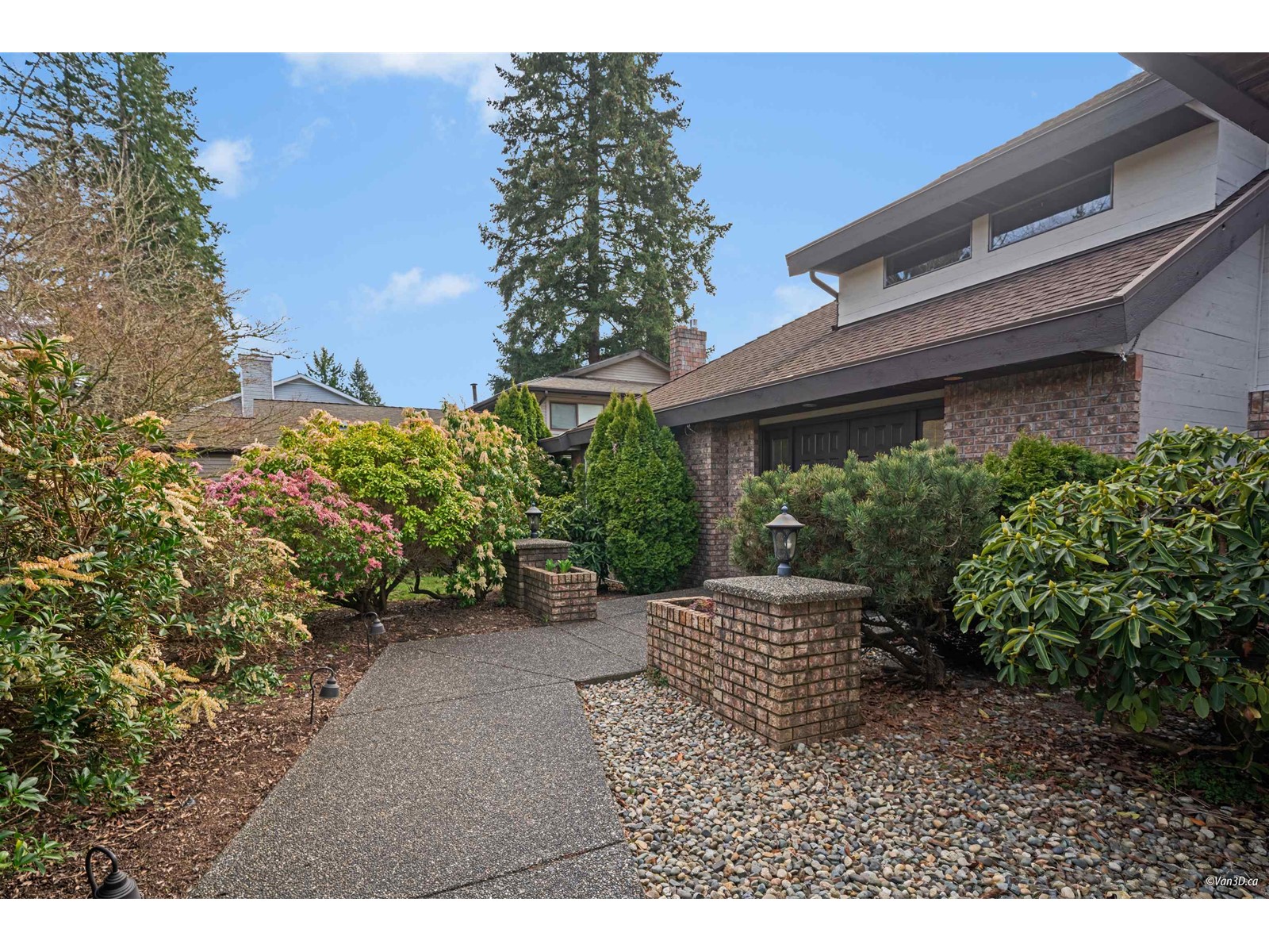Property at 2213 129A STREET image 3