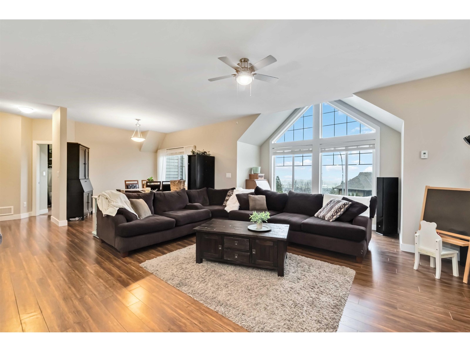 Property at 47216 SKYLINE DRIVE image 4