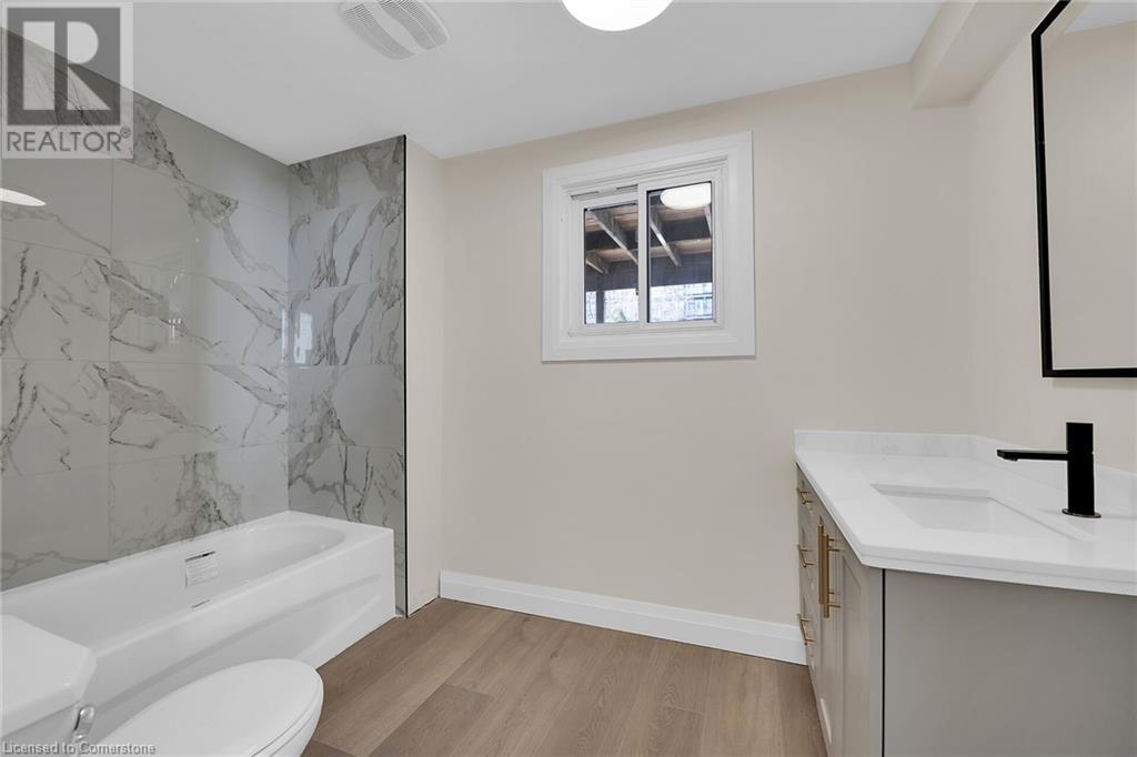 92 Pearl Street S, Hamilton, Ontario  L8P 3X2 - Photo 9 - 40708803