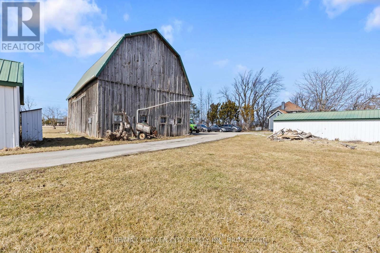 997 Niagara Stone Road, Niagara-On-The-Lake (Lakeshore), Ontario  L0S 2J0 - Photo 28 - X12040906