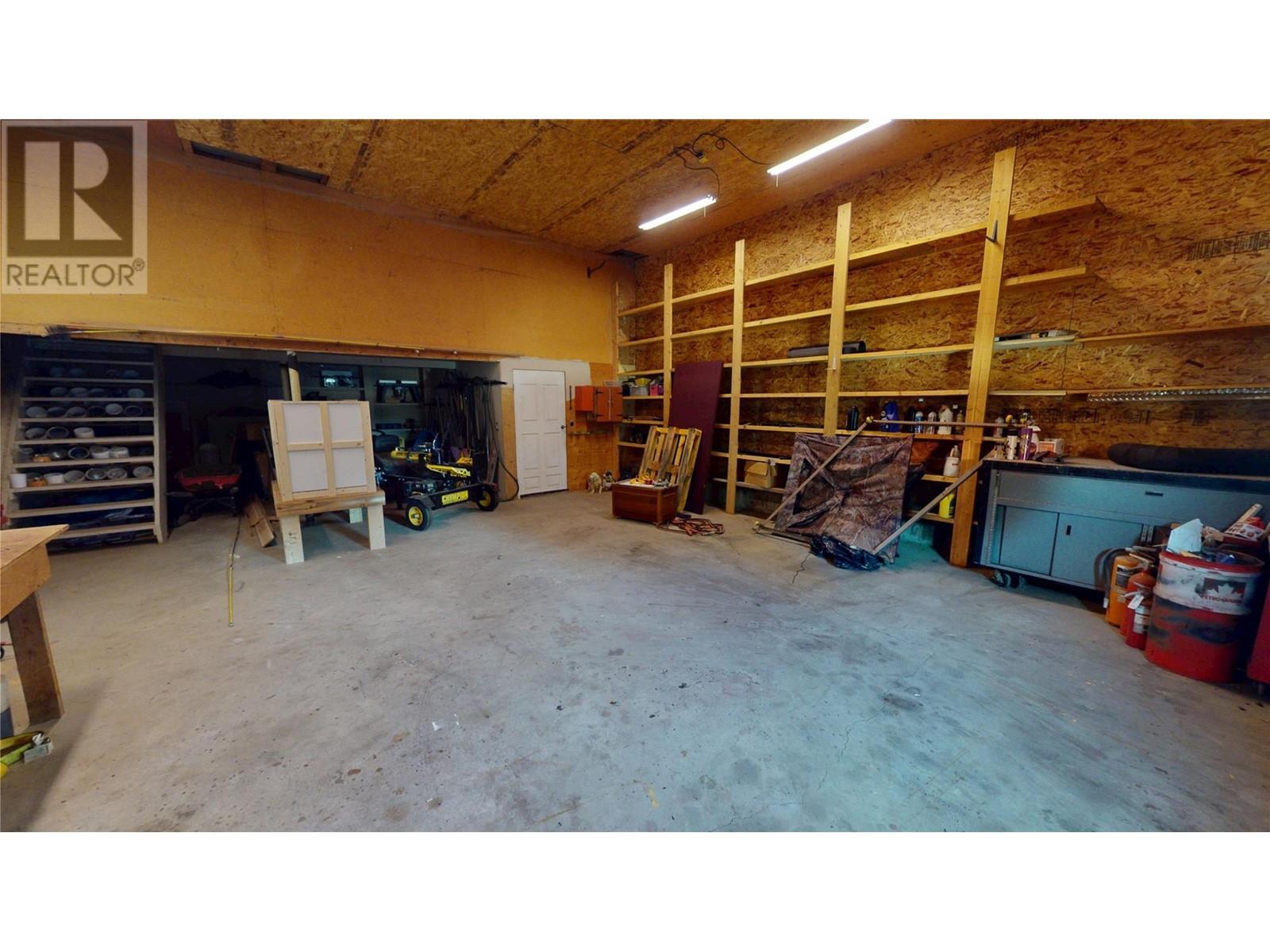 6228 Tamarack Road, Wasa, British Columbia  V0B 2K0 - Photo 40 - 10339343