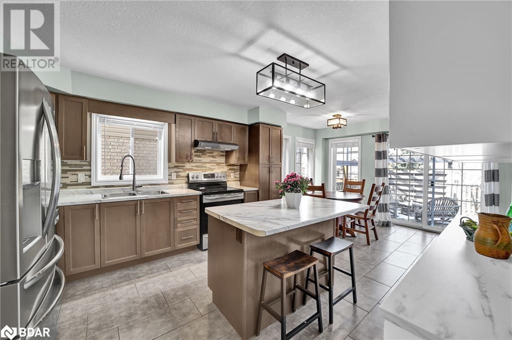 13 Kayla Crescent, Collingwood, Ontario  L9Y 5K8 - Photo 7 - 40705324