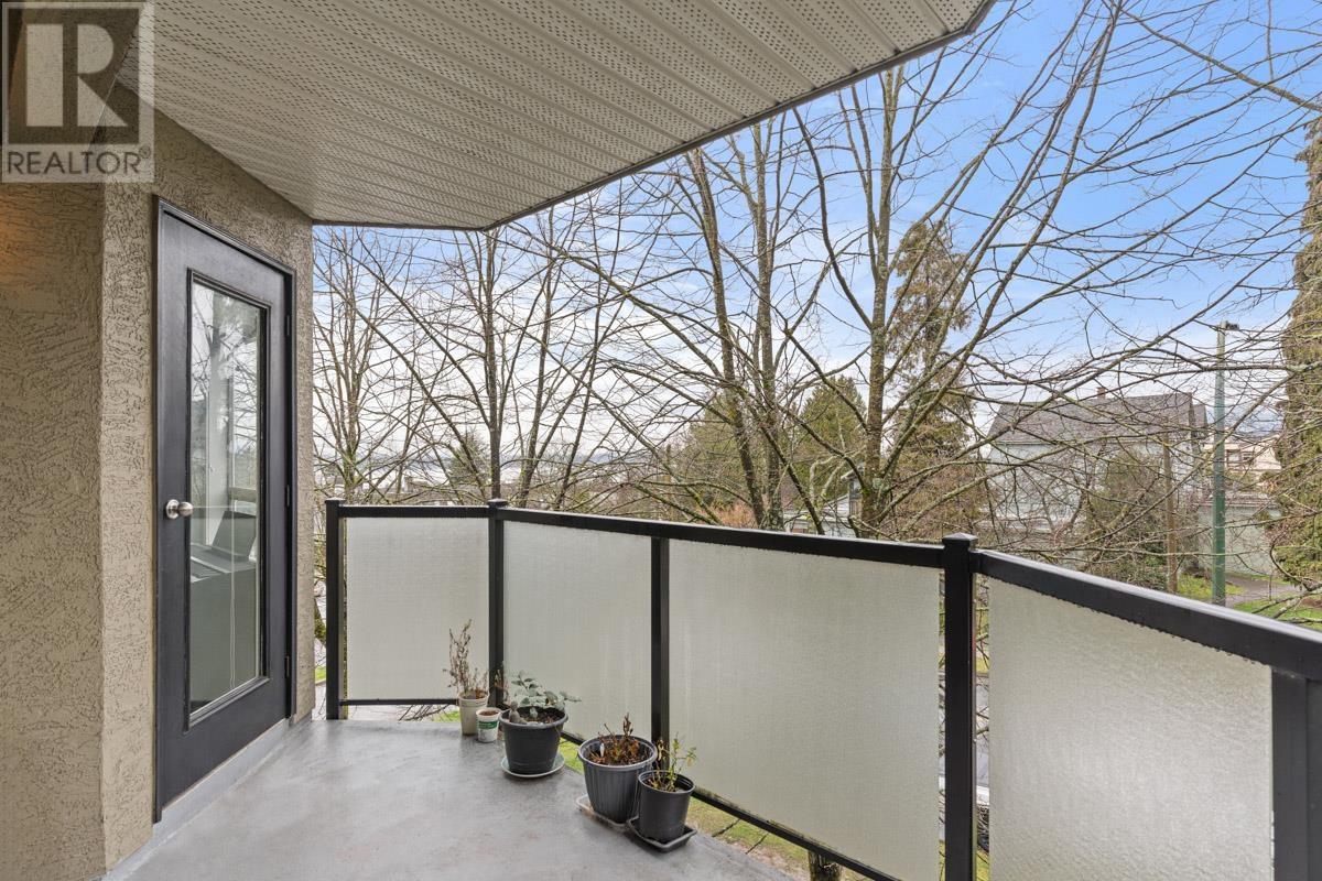 302 175 W 4th Street, North Vancouver, British Columbia  V7M 1H6 - Photo 13 - R2981404