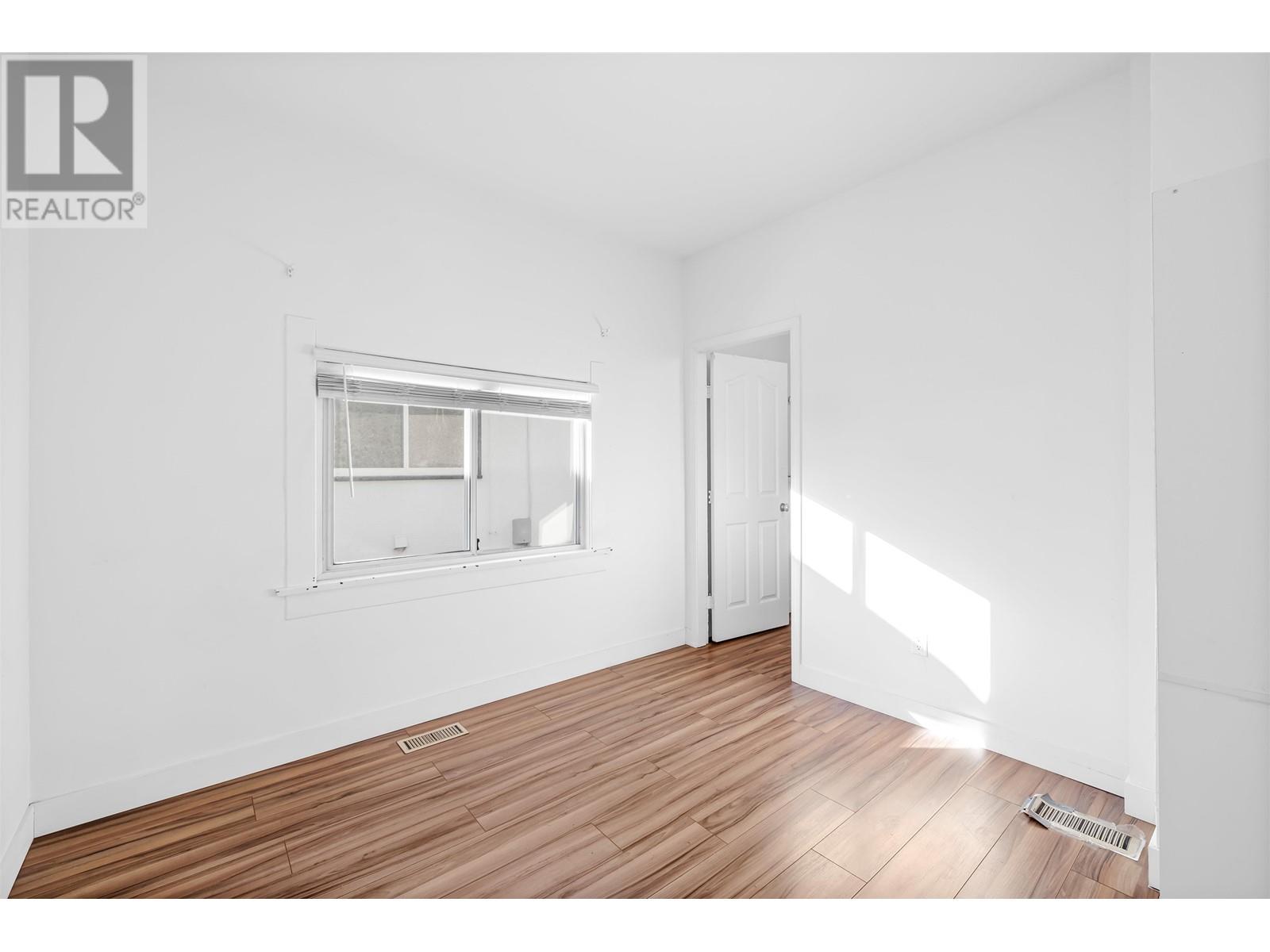 1722 E 41st Avenue, Vancouver, British Columbia  V5P 1K6 - Photo 18 - R2968419