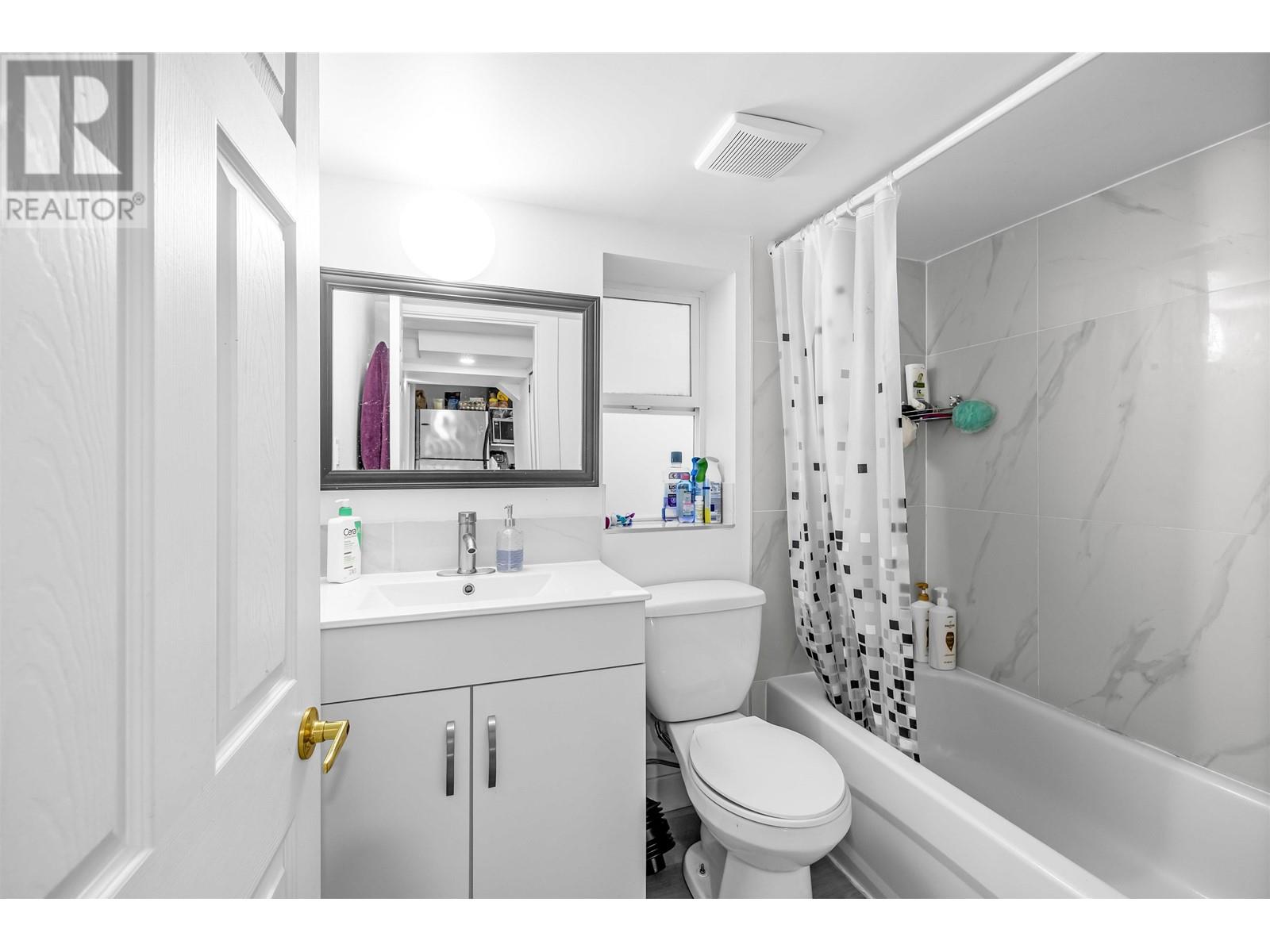 1722 E 41st Avenue, Vancouver, British Columbia  V5P 1K6 - Photo 35 - R2968419