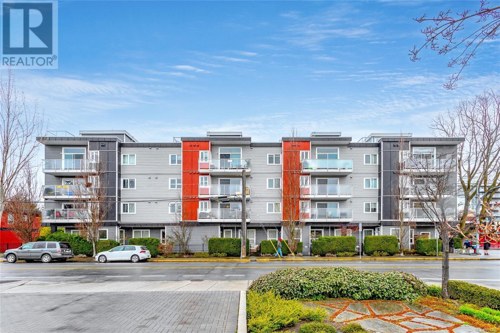 Property at 410 1315 Esquimalt Rd image 1