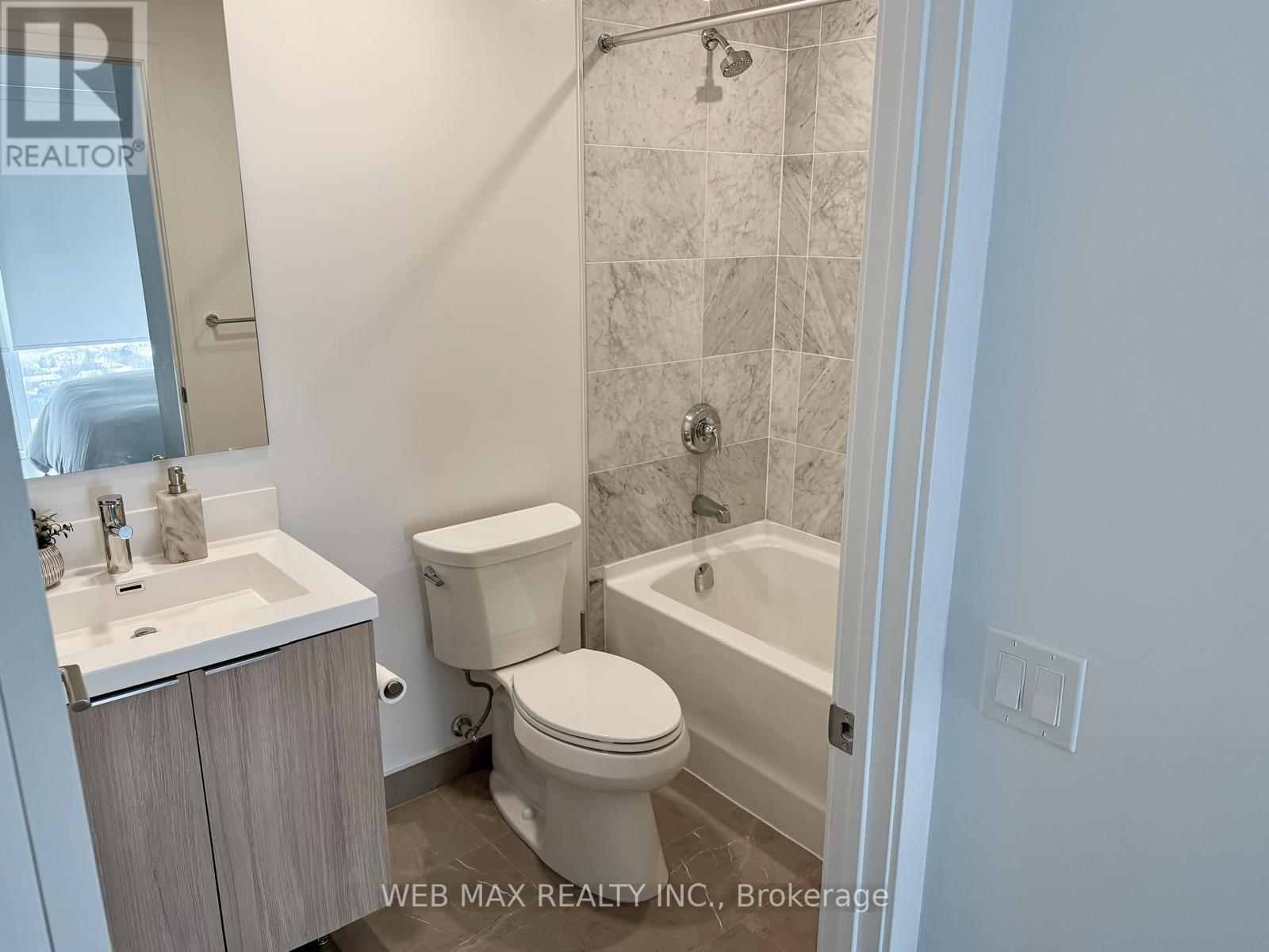 2601 - 50 O'neill Road, Toronto, Ontario  M3C 0R1 - Photo 10 - C12034991