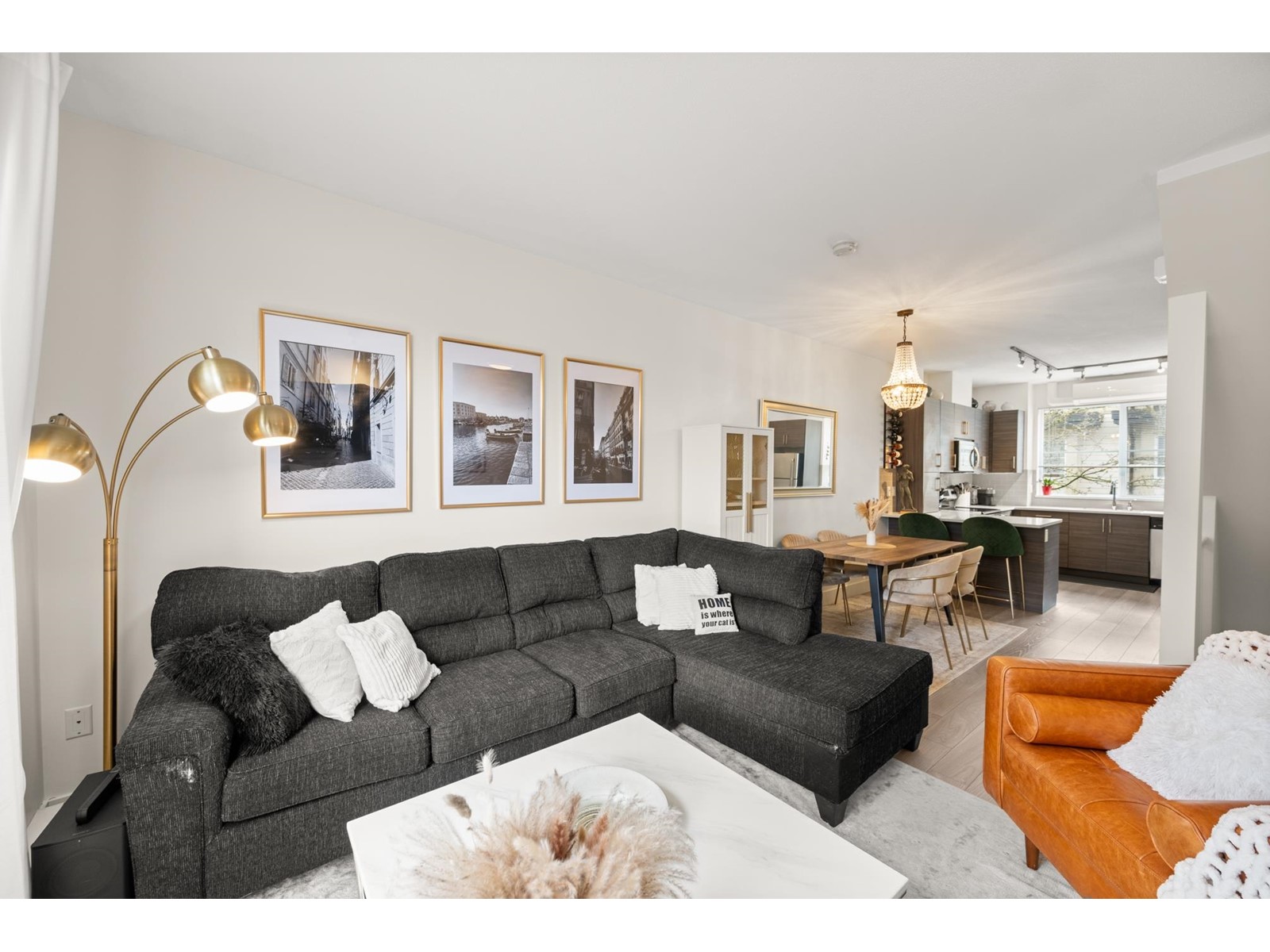 Property at 26 19477 72A AVENUE image 5