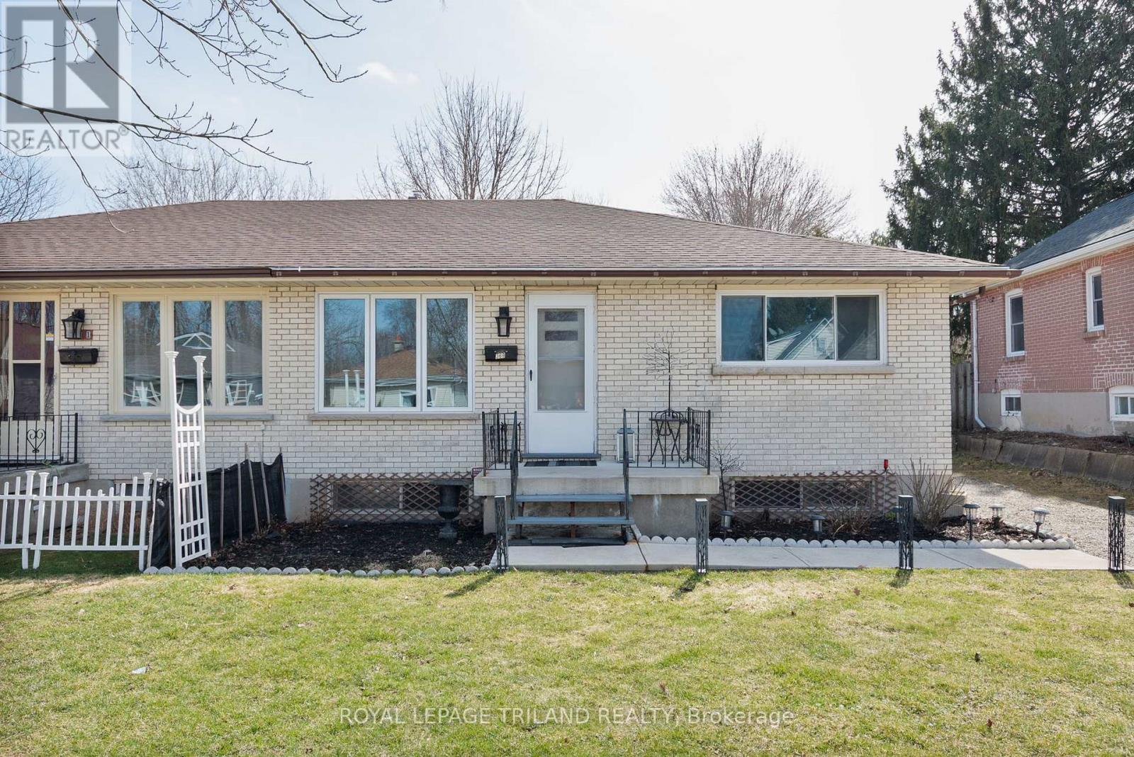 Photo 2 of 28 for 369 Dieppe Street