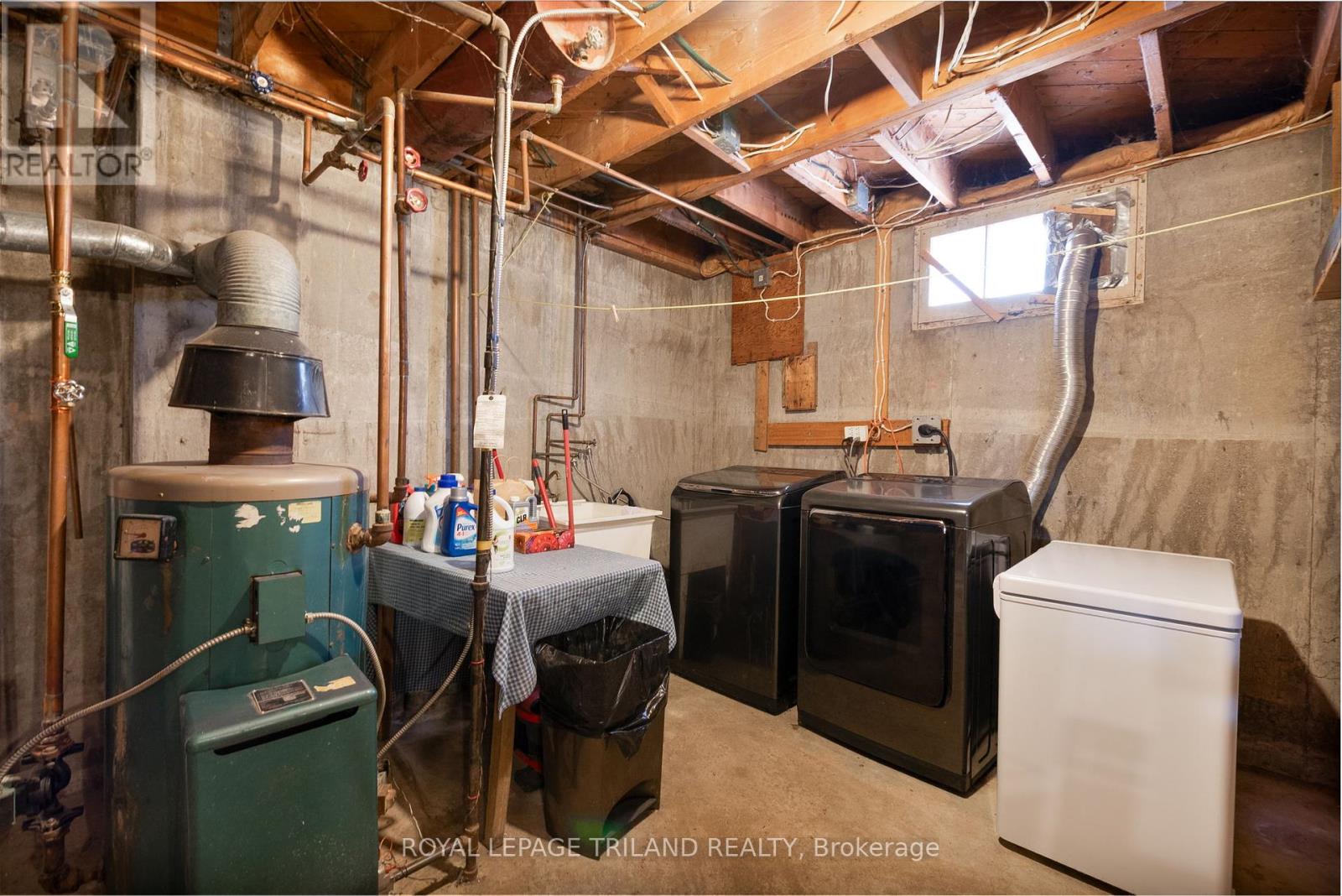 Photo 20 of 28 for 369 Dieppe Street