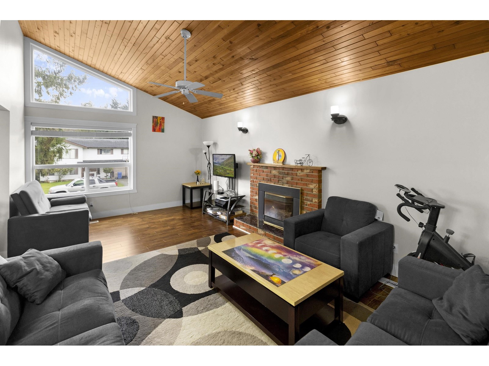 Property at 3308 JERVIS CRESCENT image 4