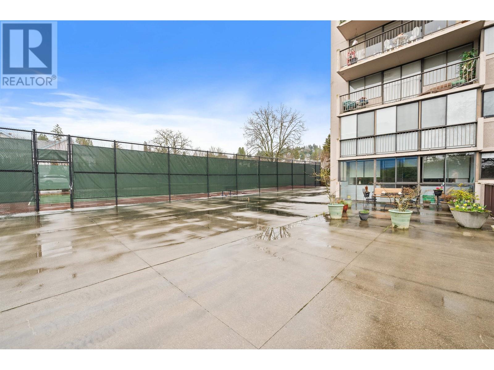 402 555 13th Street, West Vancouver, British Columbia  V7T 2N8 - Photo 33 - R2981803