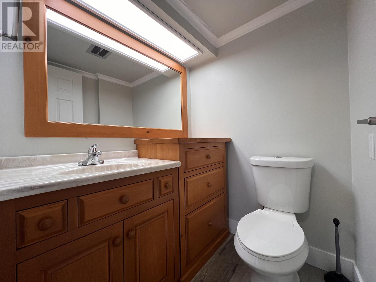 902 710 Seventh Avenue, New Westminster, British Columbia  V3M 5V3 - Photo 13 - R2981835