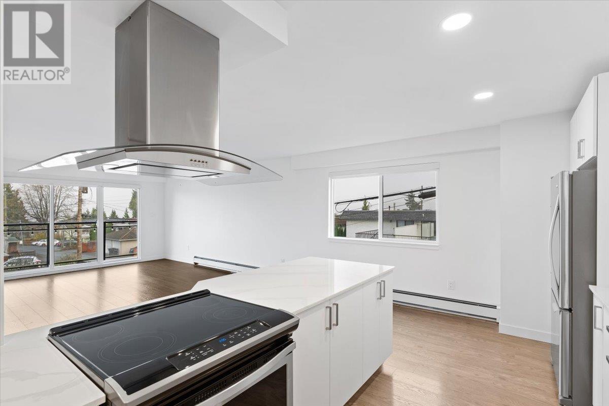 205 4625 Grange Street, Burnaby, British Columbia  V5H 1R1 - Photo 6 - R2981866