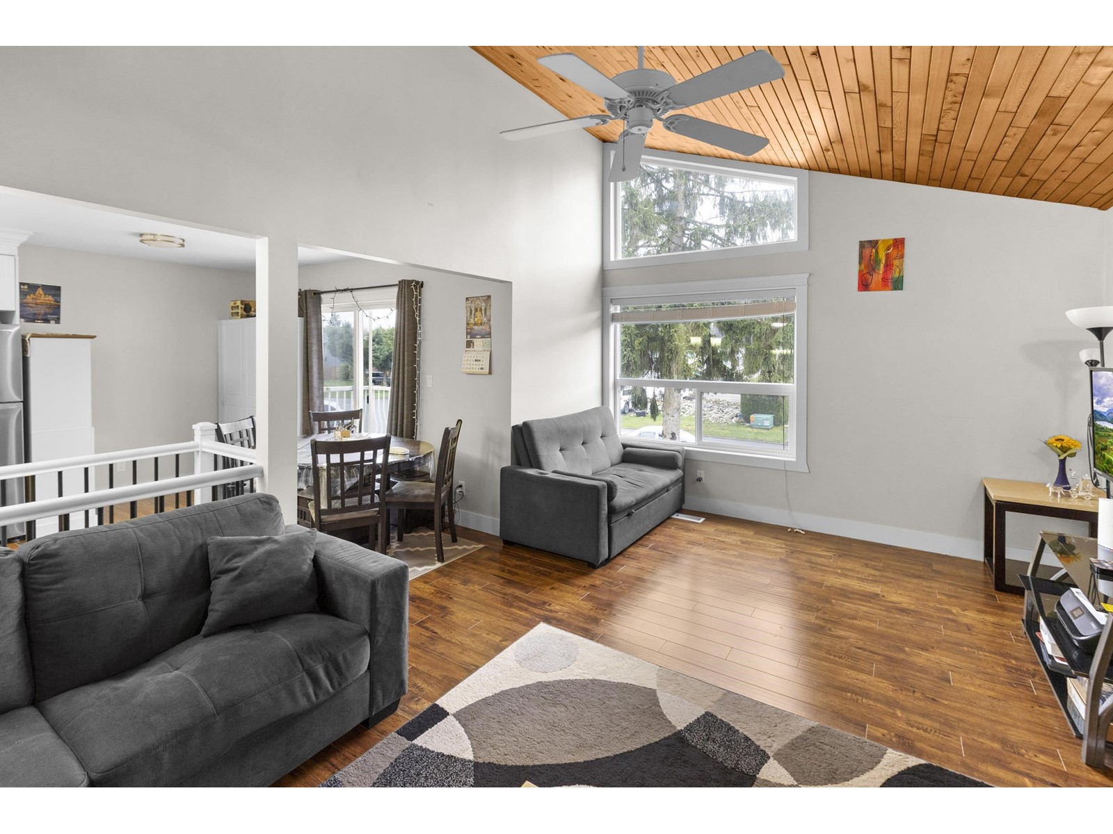 Property at 3308 JERVIS CRESCENT image 5