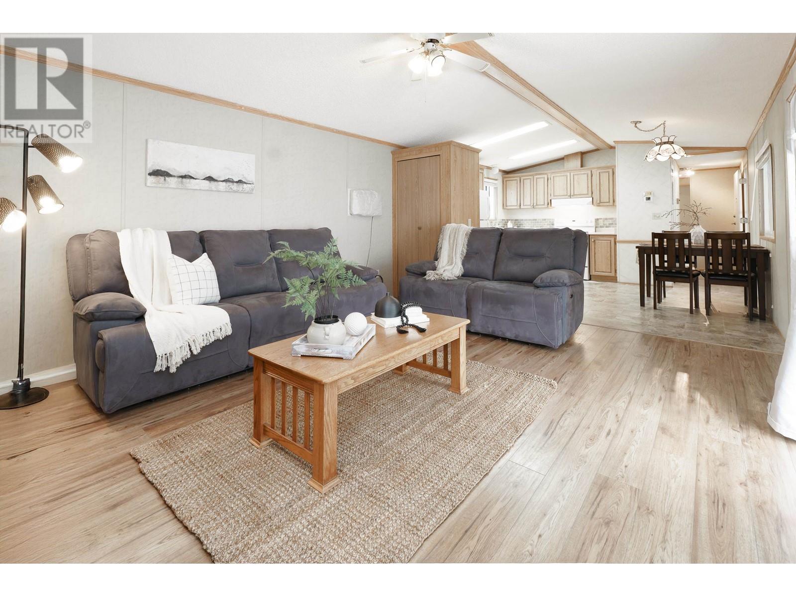 119 11952 Pinyon Drive, Pitt Meadows, British Columbia  V3Y 1Z3 - Photo 2 - R2981865