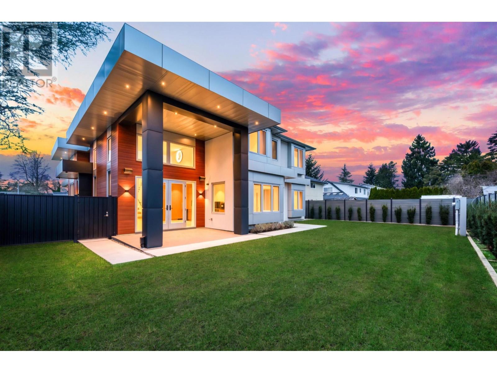 11271 Kingsgrove Avenue, Richmond, British Columbia  V7A 3B2 - Photo 1 - R2981176