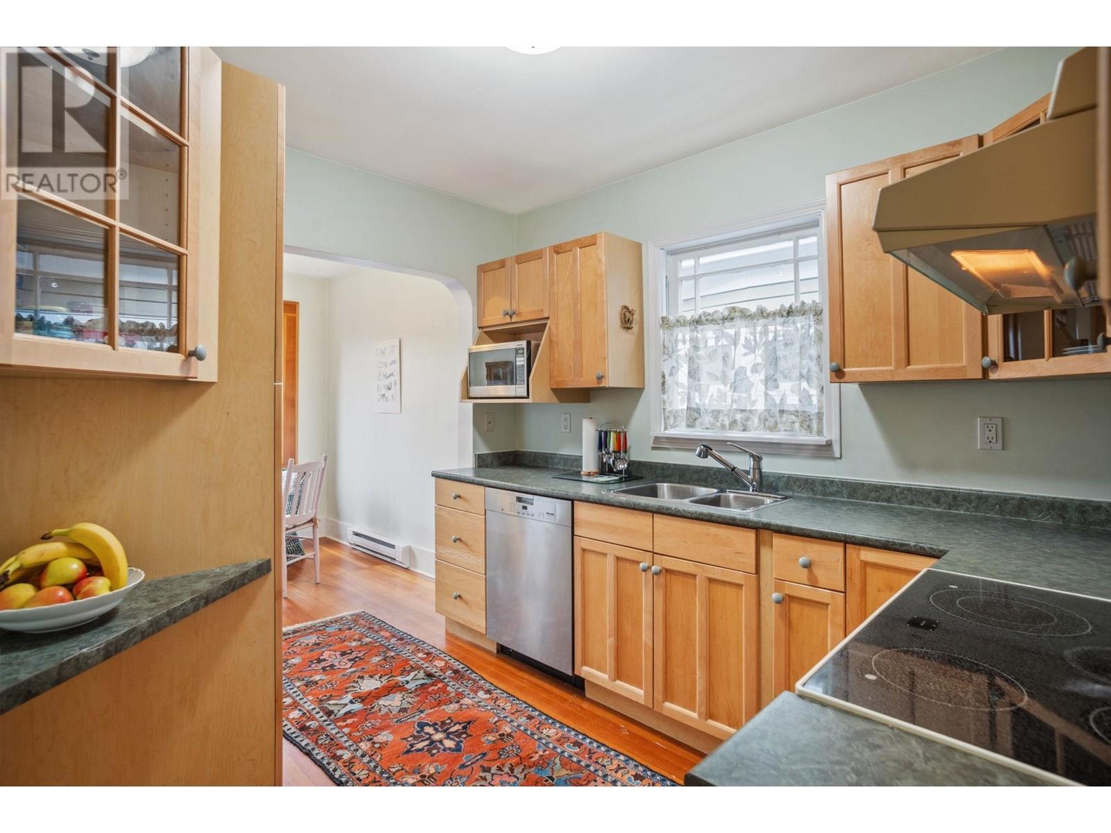 2117 W 46th Avenue, Vancouver, British Columbia  V6M 2L2 - Photo 7 - R2981871
