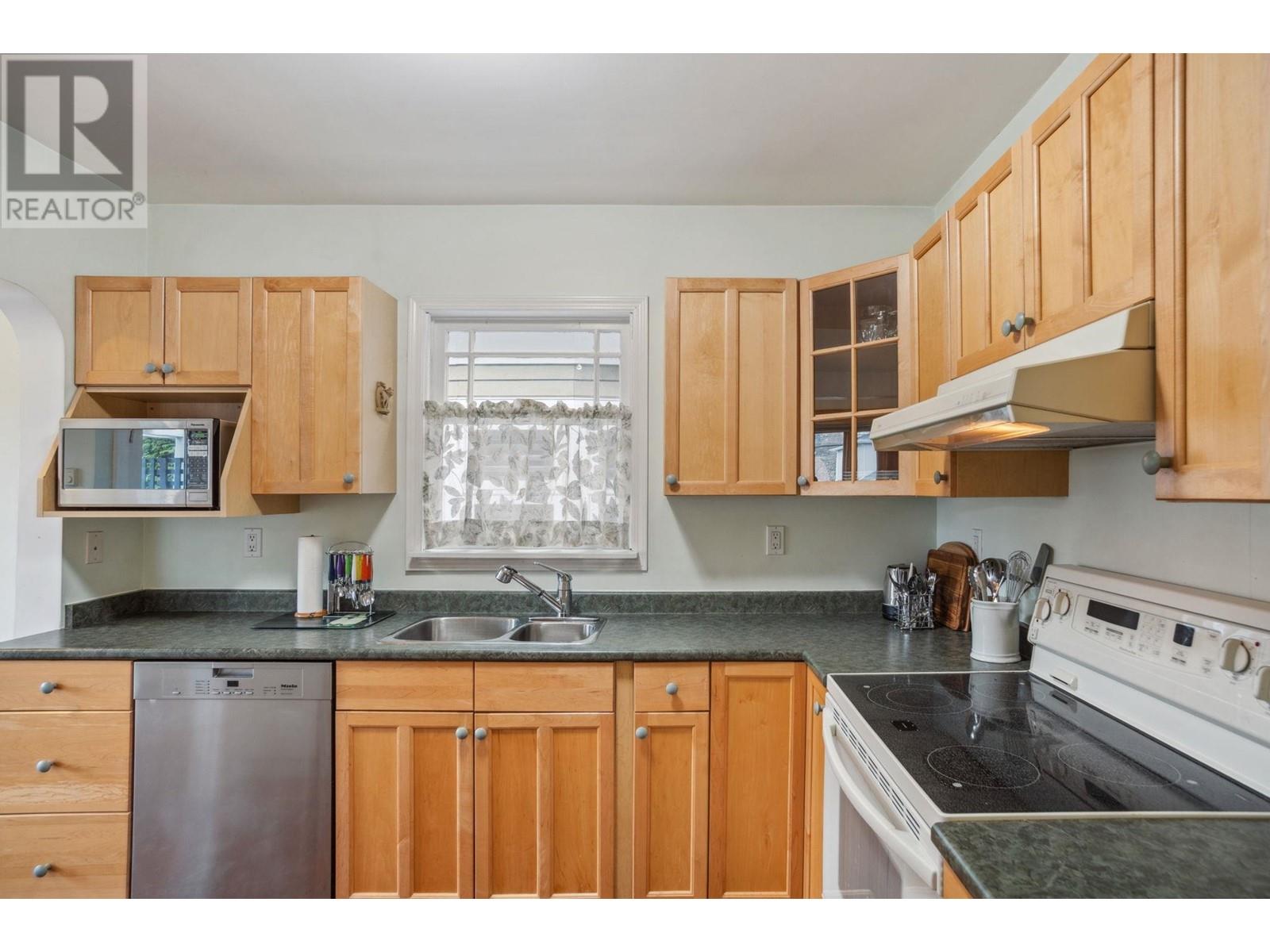 2117 W 46th Avenue, Vancouver, British Columbia  V6M 2L2 - Photo 8 - R2981871