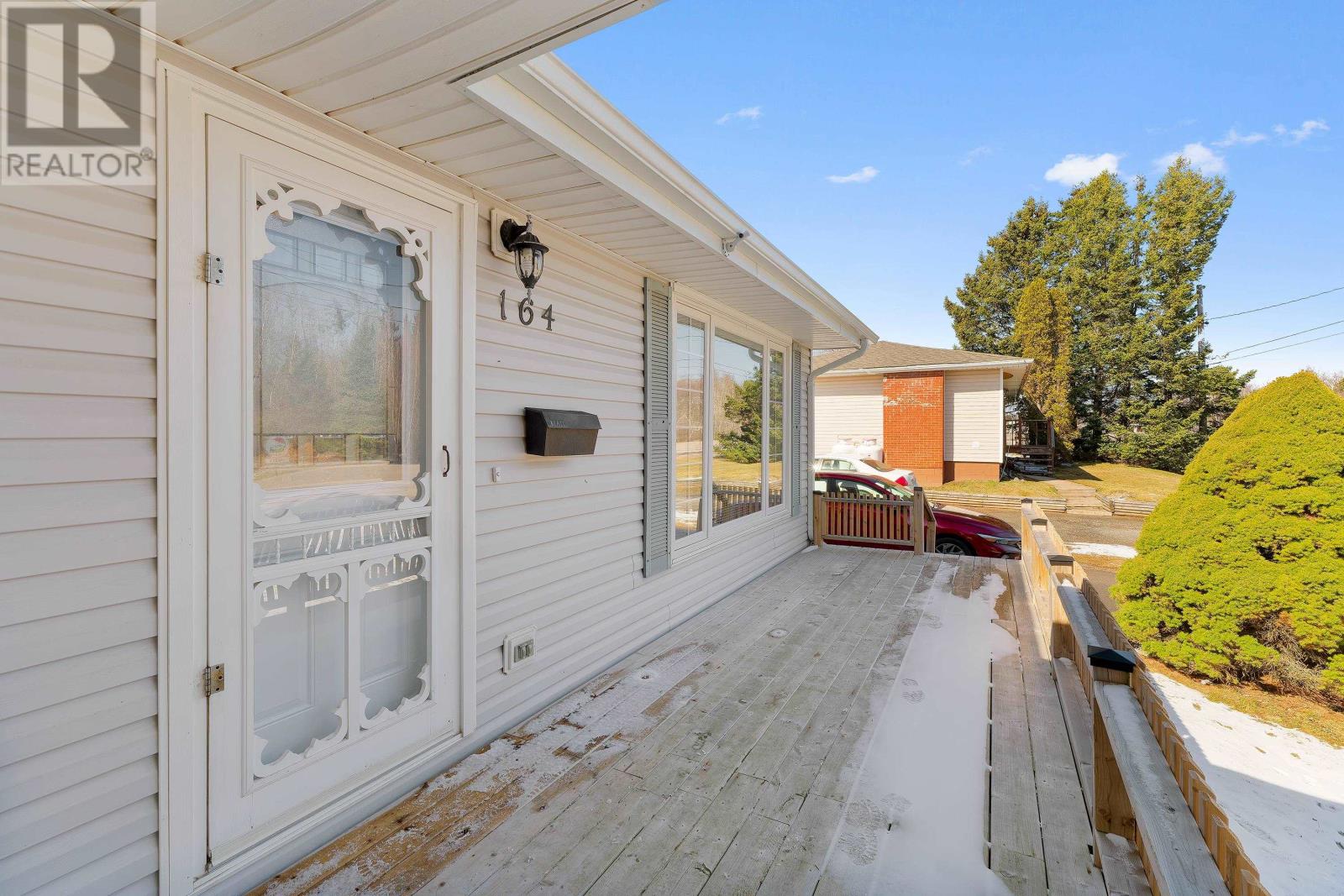 Property at 164 PATTERSON Drive image 2