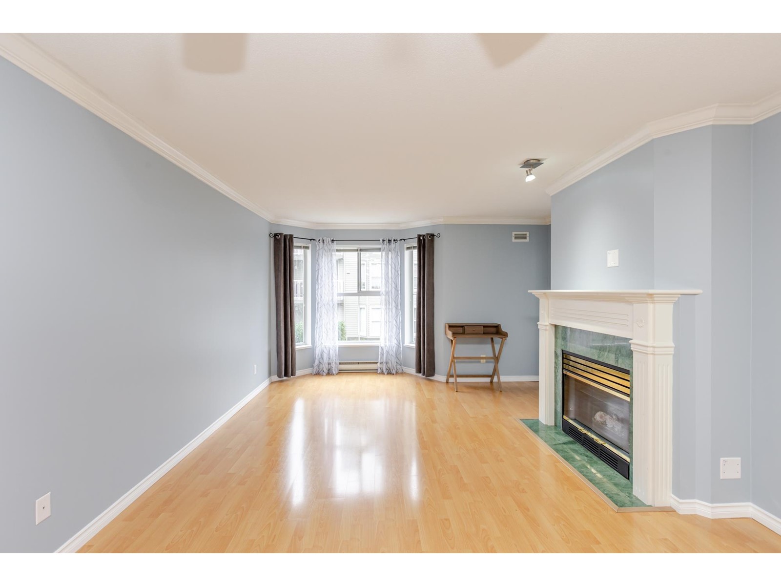 205 15140 108 Avenue, Surrey, British Columbia  V3R 0T9 - Photo 12 - R2963496