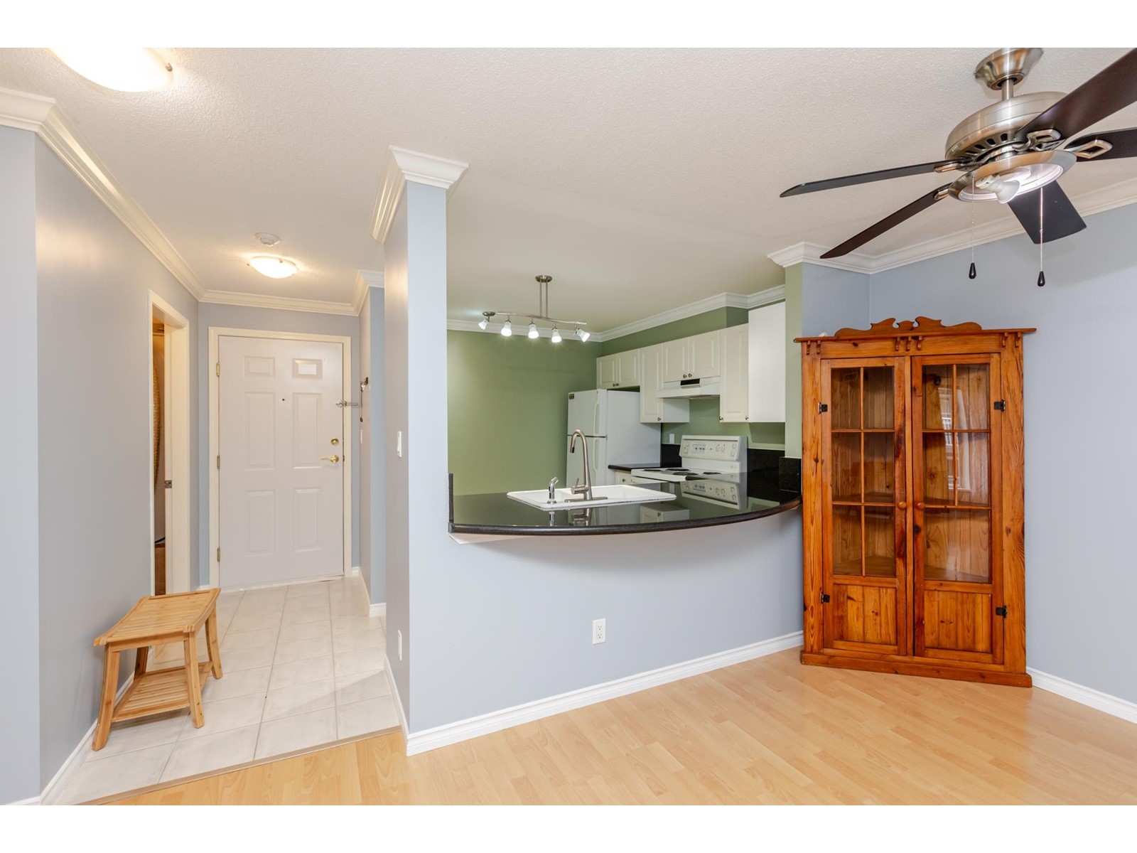 205 15140 108 Avenue, Surrey, British Columbia  V3R 0T9 - Photo 10 - R2963496