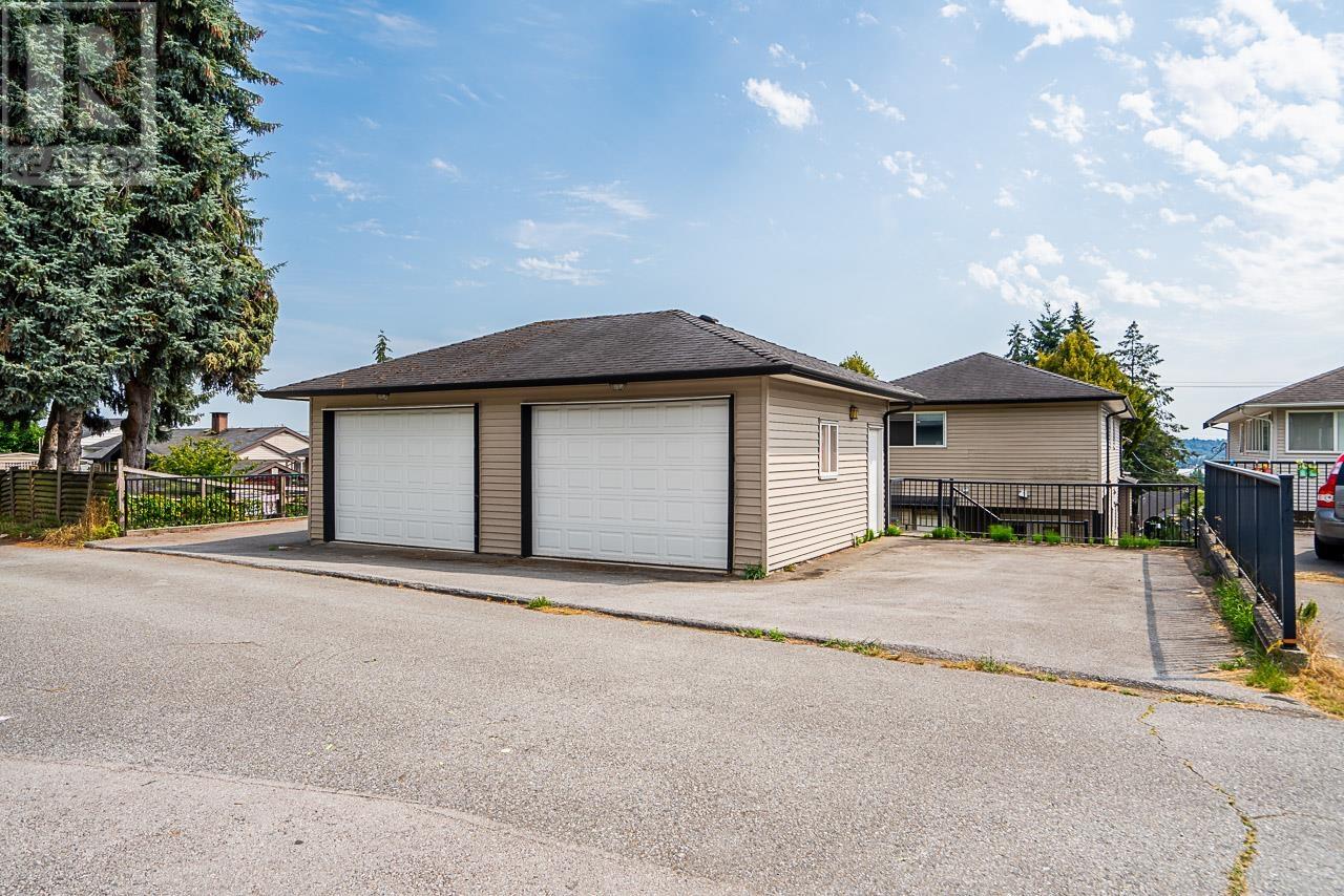 953a Alderson Avenue, Coquitlam, British Columbia  V3K 1V7 - Photo 36 - R2981667