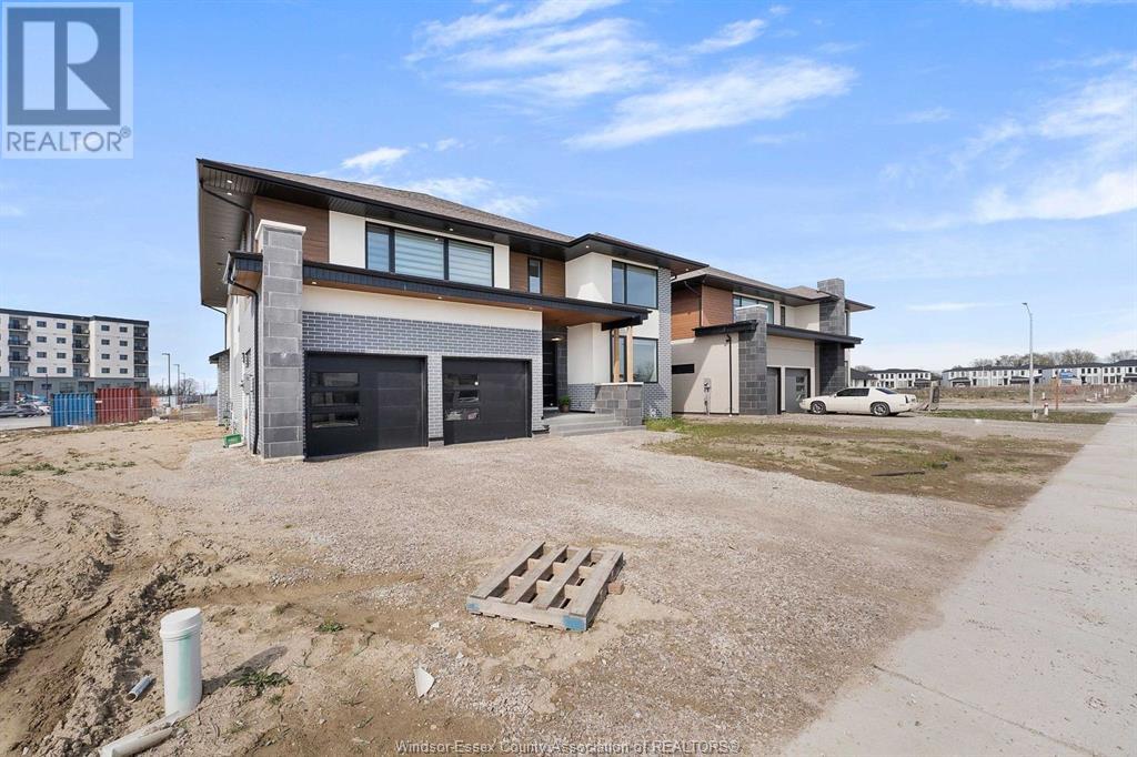 Property at 4845 TERRA BELLA image 3