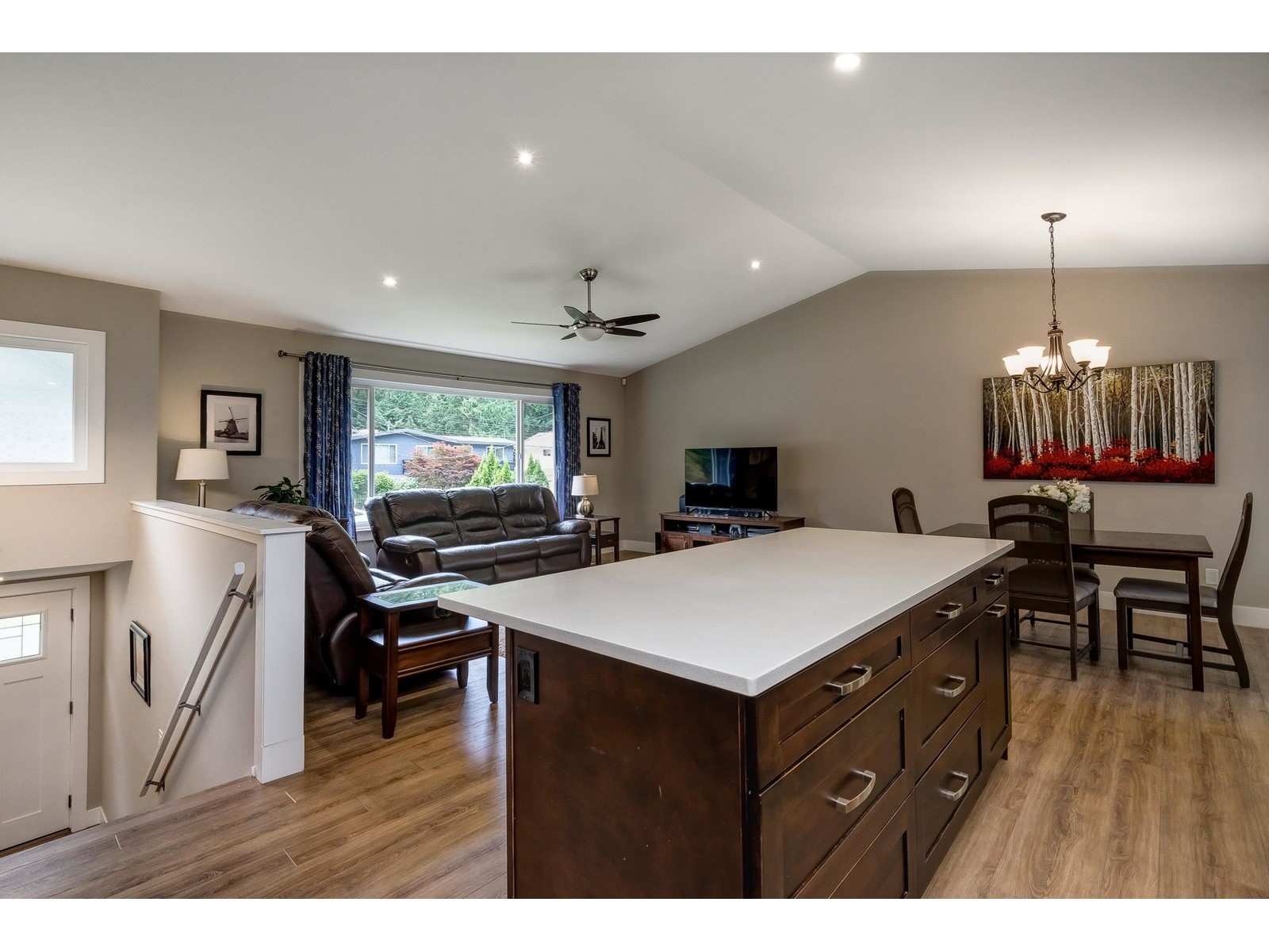 19661 41a Avenue, Langley, British Columbia  V3A 2Z5 - Photo 6 - R2981412