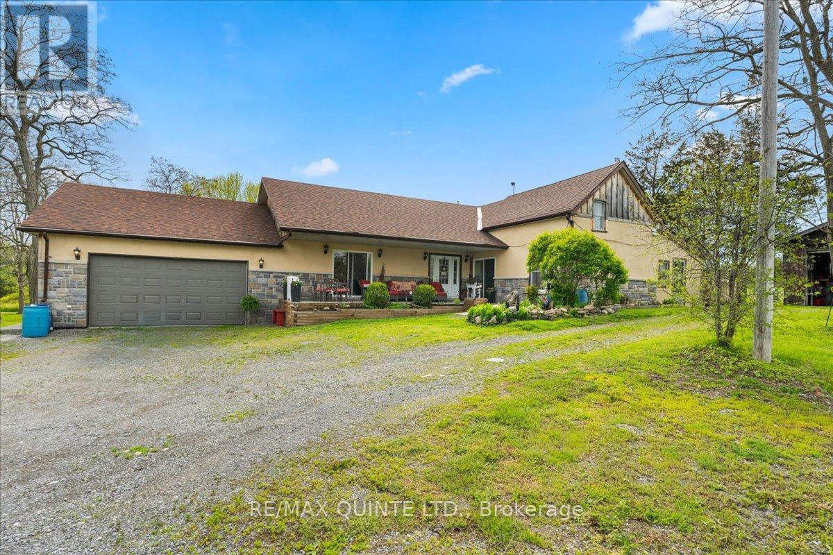 1686 County Road 13, Prince Edward County, Ontario K0K 2P0 - Photo 1 - X12041040