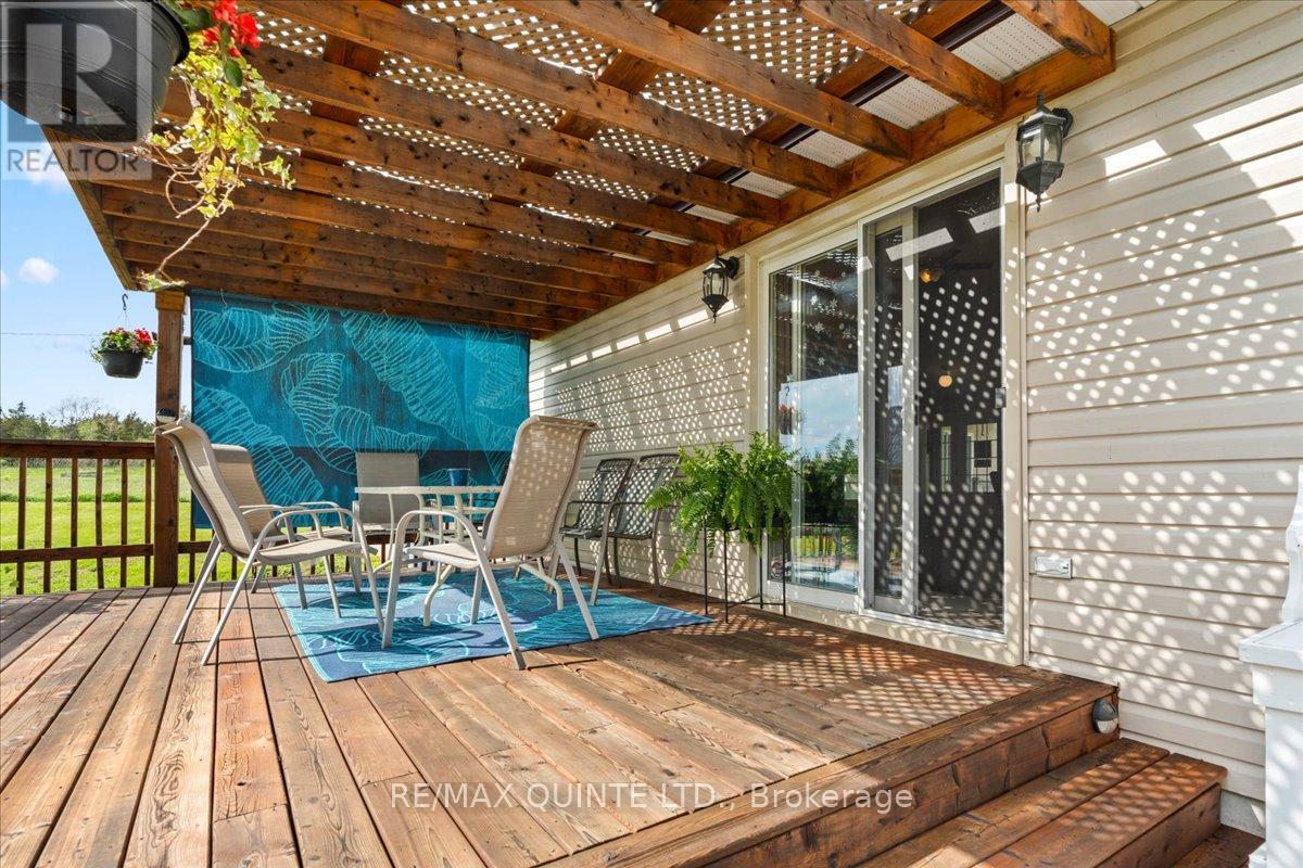 1686 County Road 13, Prince Edward County, Ontario K0K 2P0 - Photo 35 - X12041040