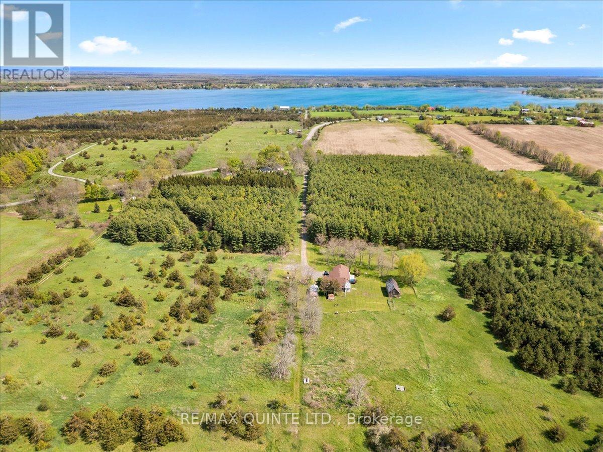 1686 County Road 13, Prince Edward County, Ontario K0K 2P0 - Photo 40 - X12041040