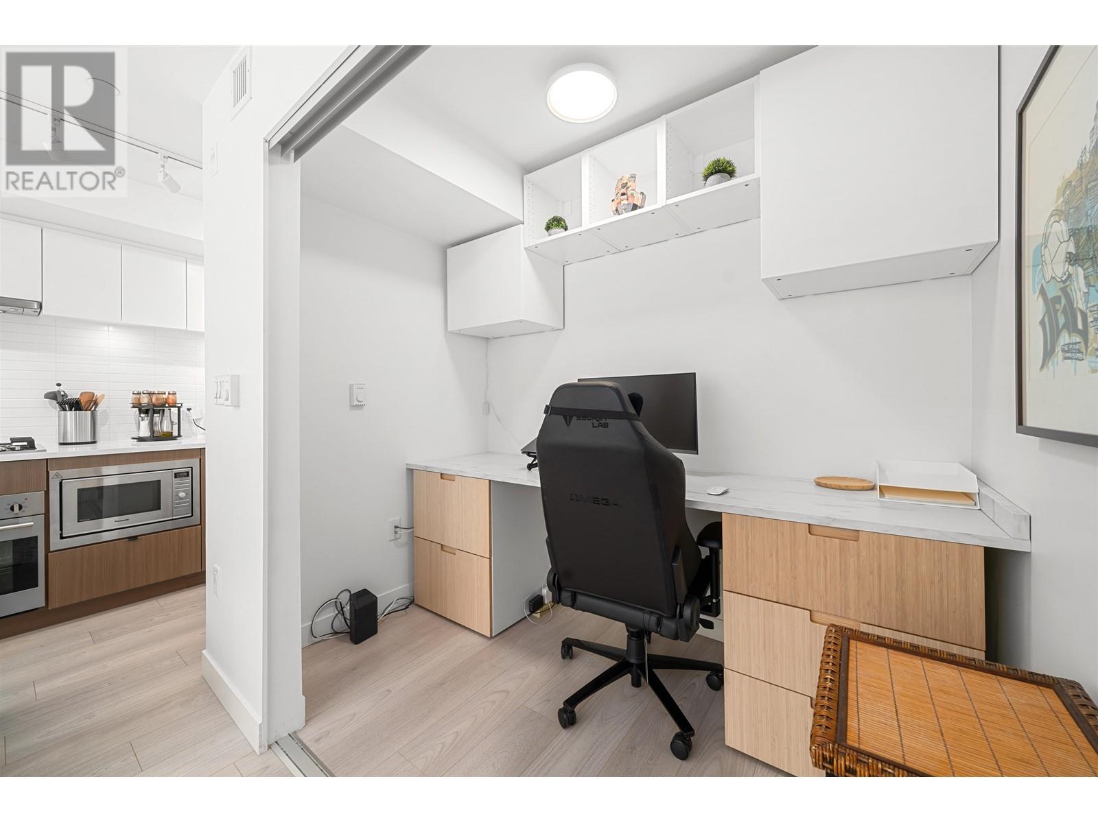 Listing Picture 9 of 22 : 221 311 E 16TH AVENUE, Vancouver / 溫哥華 - 魯藝地產 Yvonne Lu Group - MLS Medallion Club Member