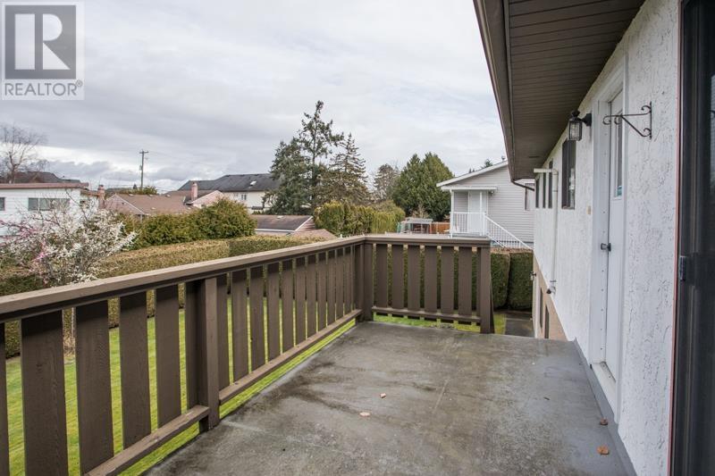 8491 Rideau Drive, Richmond, British Columbia  V7A 4M6 - Photo 8 - R2981162