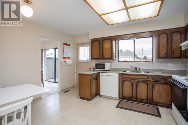 8491 Rideau Drive, Richmond, British Columbia  V7A 4M6 - Photo 12 - R2981162