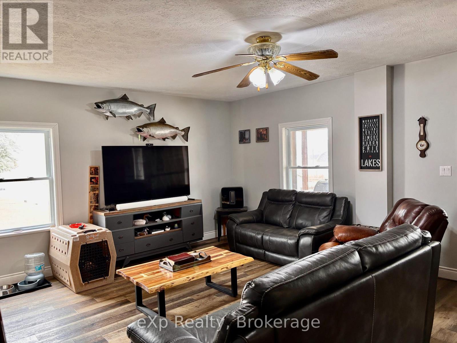 105 May Street, Brockton, Ontario  N0G 2V0 - Photo 17 - X12041020
