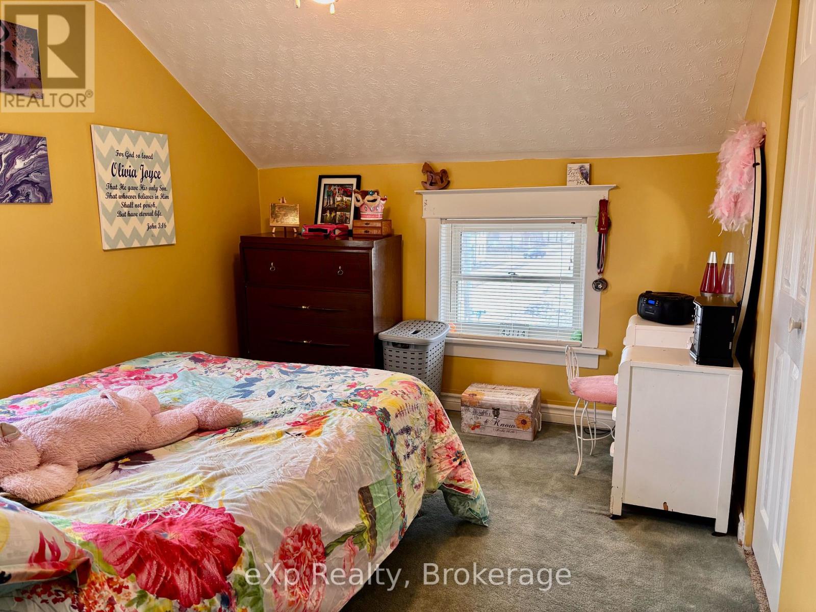 105 May Street, Brockton, Ontario  N0G 2V0 - Photo 24 - X12041020