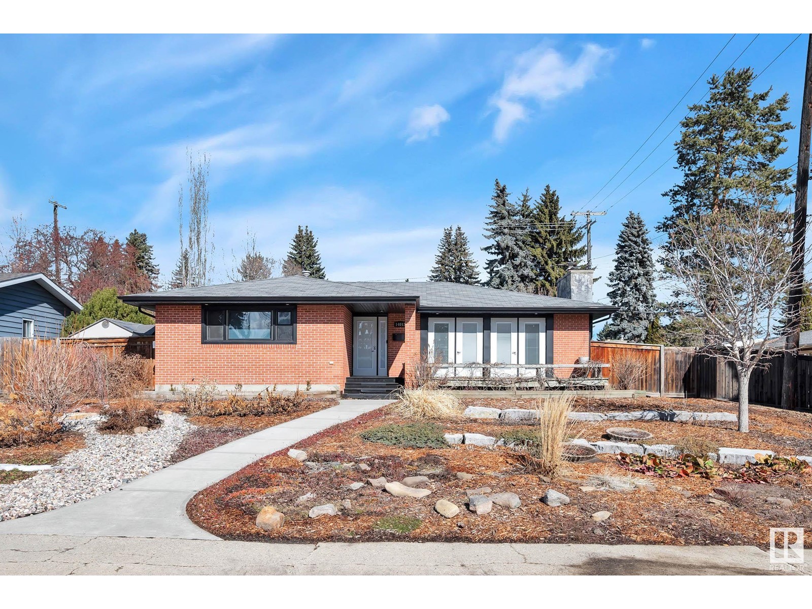 Property at 14012 90A AV NW image 1