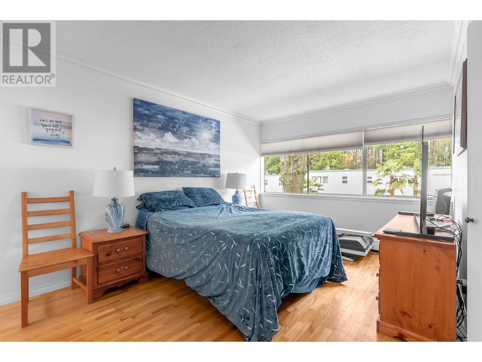 854 Westview Crescent, North Vancouver, British Columbia  V7N 3X8 - Photo 11 - R2981765