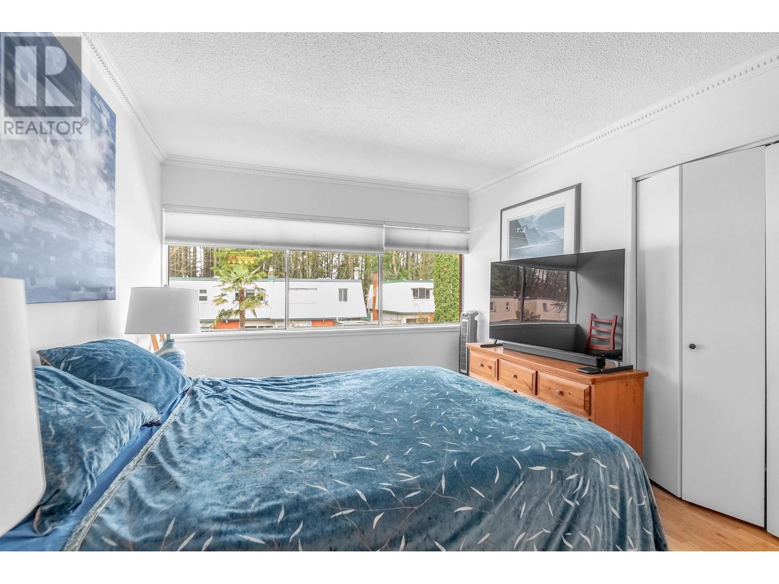 854 Westview Crescent, North Vancouver, British Columbia  V7N 3X8 - Photo 12 - R2981765