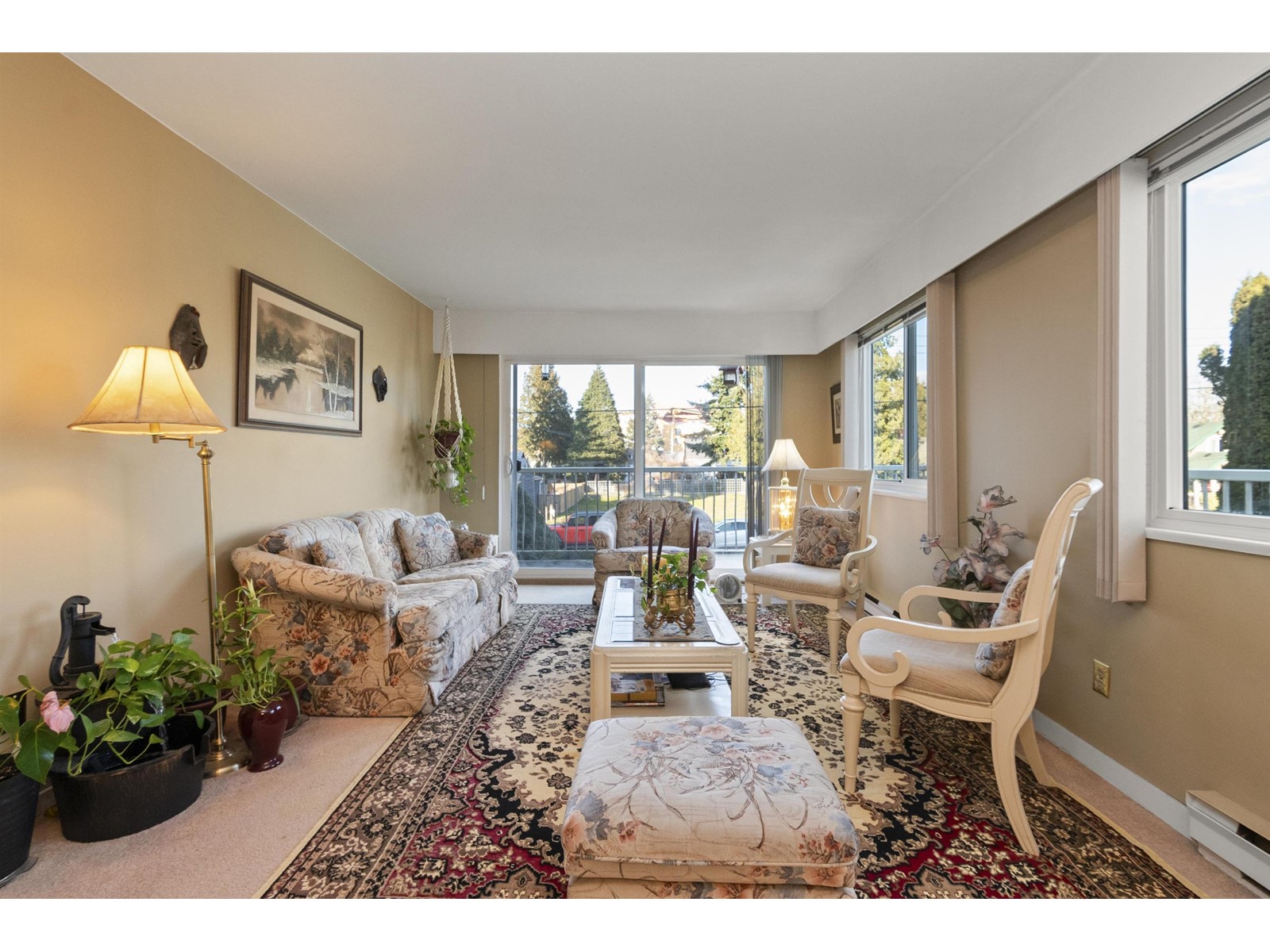 Property at 6 46210 MARGARET AVENUE image 2