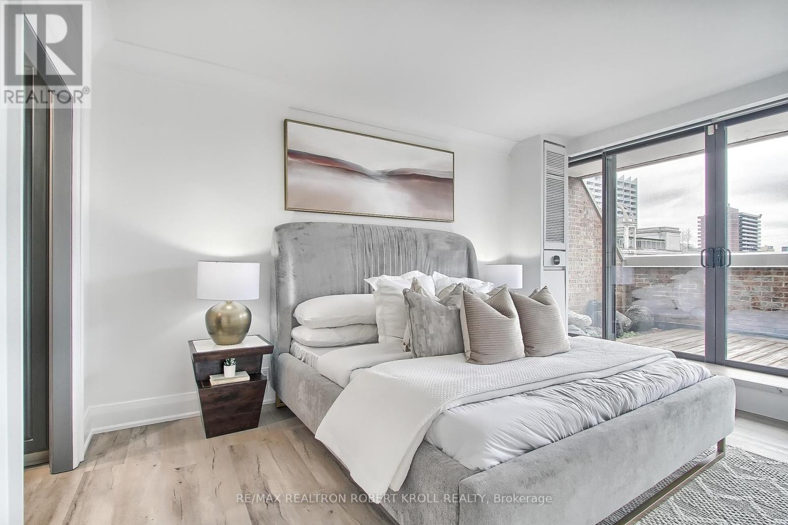 406 - 55a Avenue Road, Toronto (Annex), Ontario  M5R 2G3 - Photo 27 - C12039042