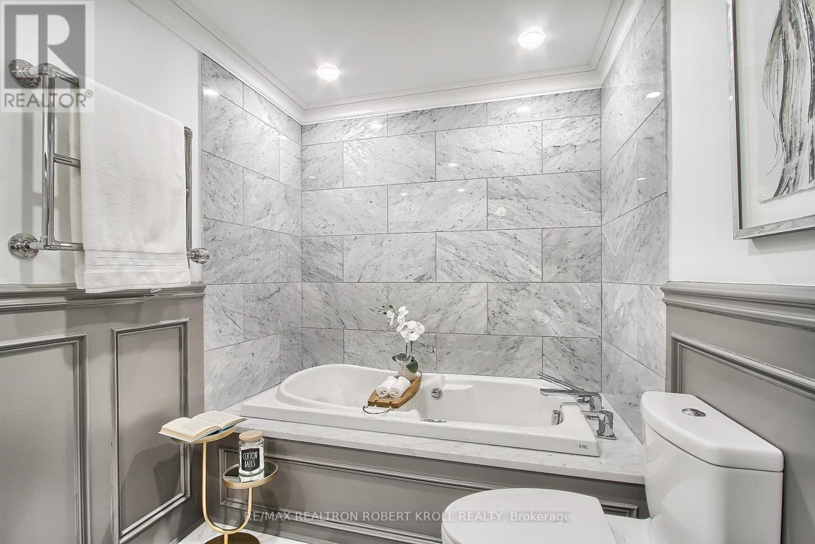 406 - 55a Avenue Road, Toronto (Annex), Ontario  M5R 2G3 - Photo 33 - C12039042