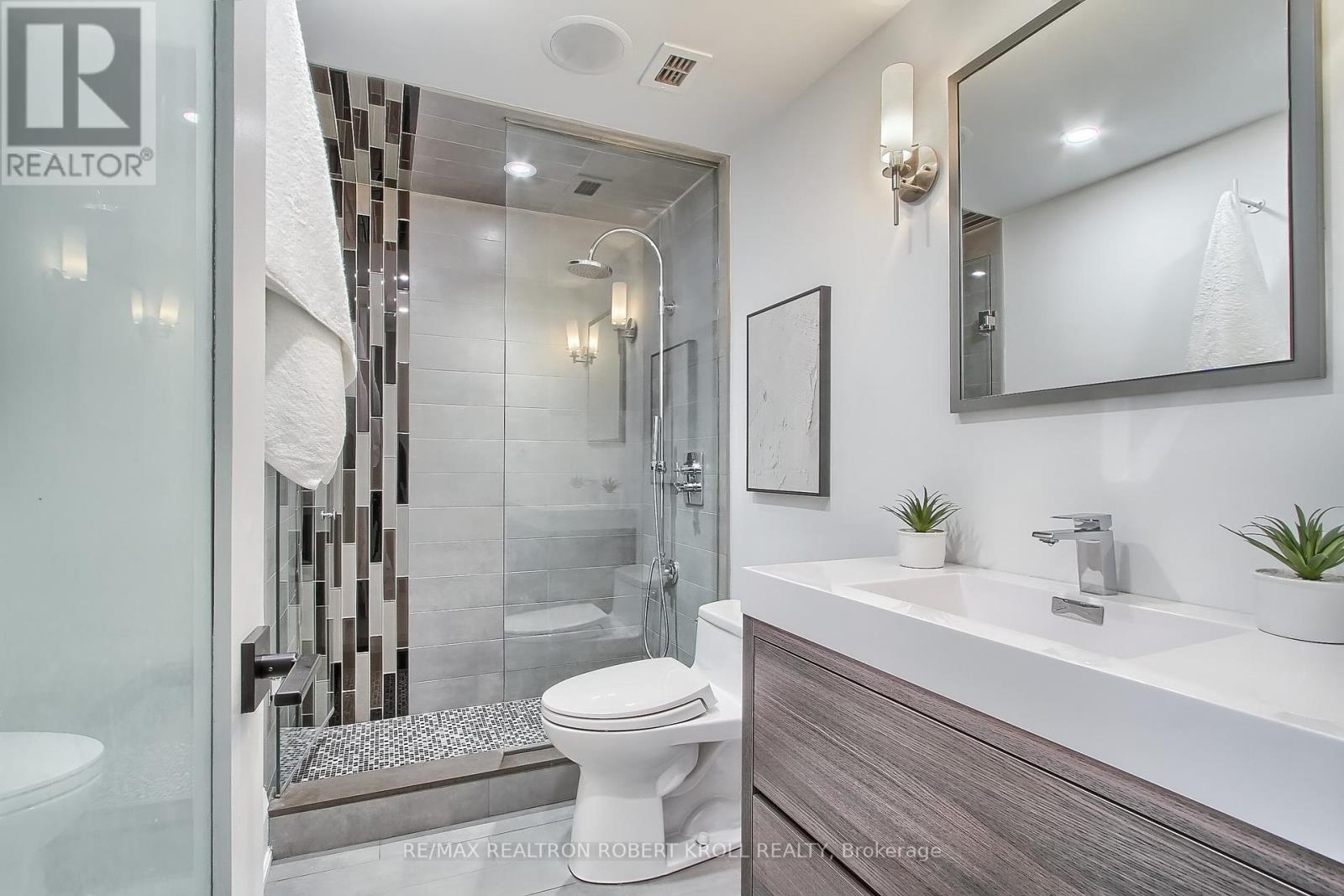 406 - 55a Avenue Road, Toronto (Annex), Ontario  M5R 2G3 - Photo 37 - C12039042