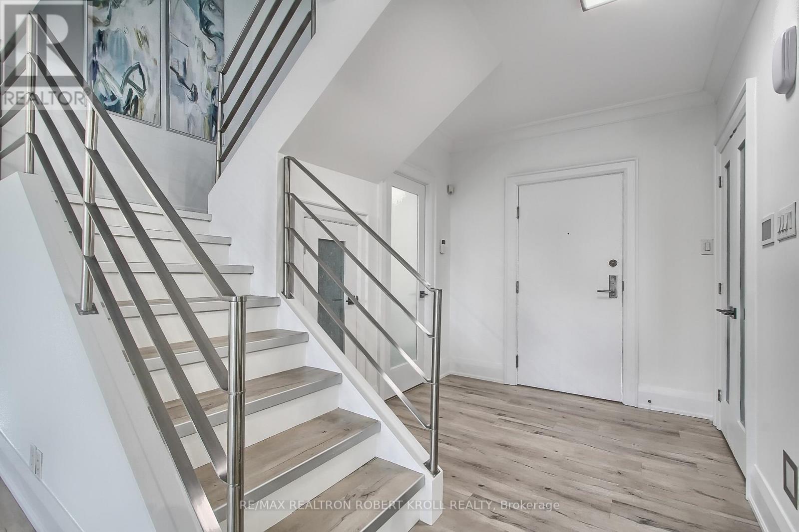 406 - 55a Avenue Road, Toronto (Annex), Ontario  M5R 2G3 - Photo 8 - C12039042