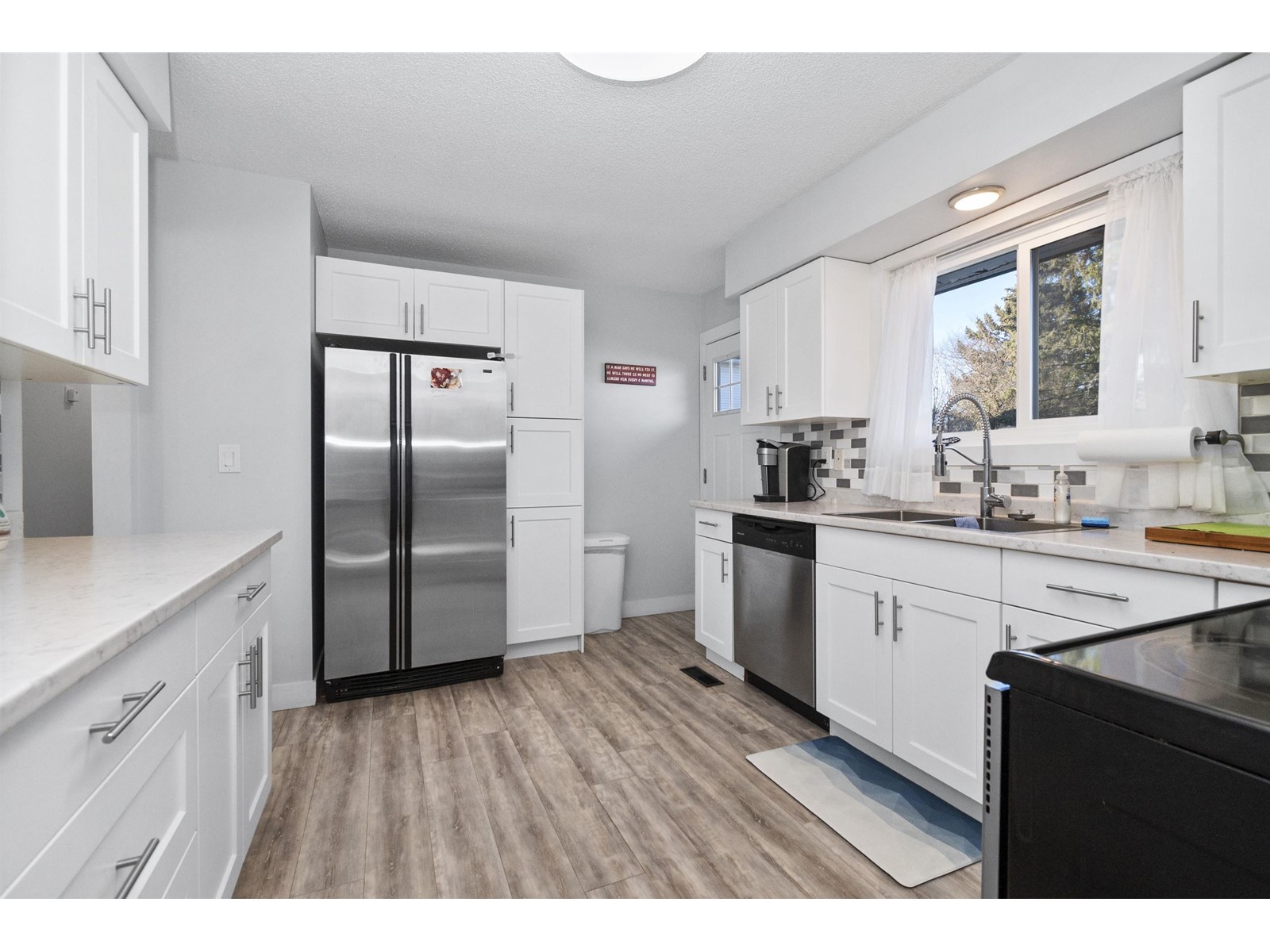Property at 45629 STEVENSON ROAD image 3